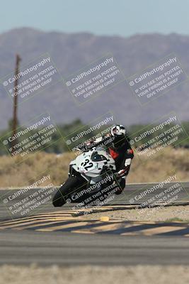 media/Oct-13-2025-Moto Forza (Mon) [[a66d839500]]/3-B Group/Session 3 (Turn 16)/
